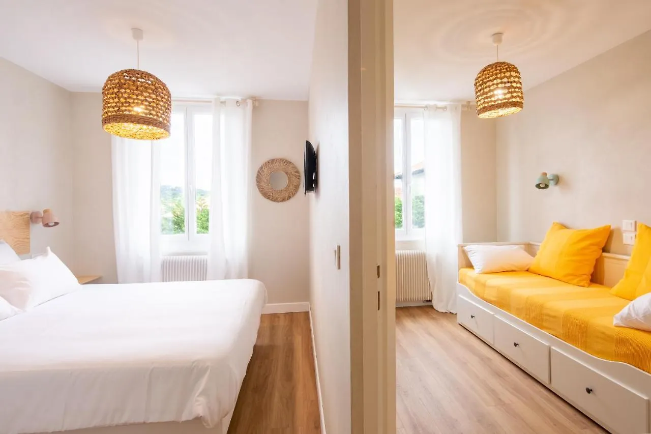 Capybara Hotel Bidart 0*,  France